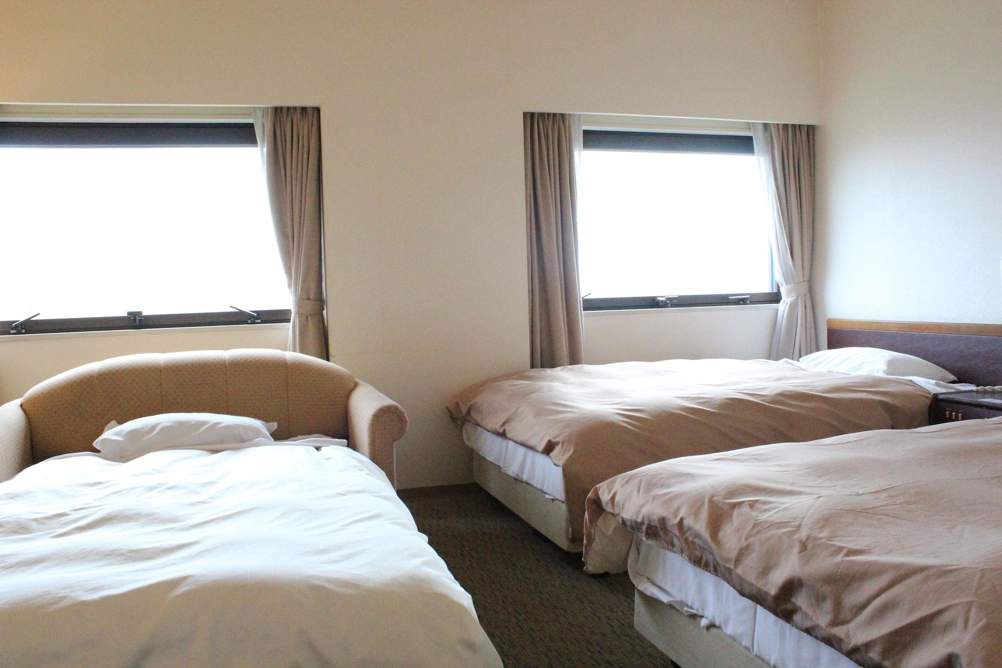 Hotel Grand Terrace Toyama Station Dış mekan fotoğraf