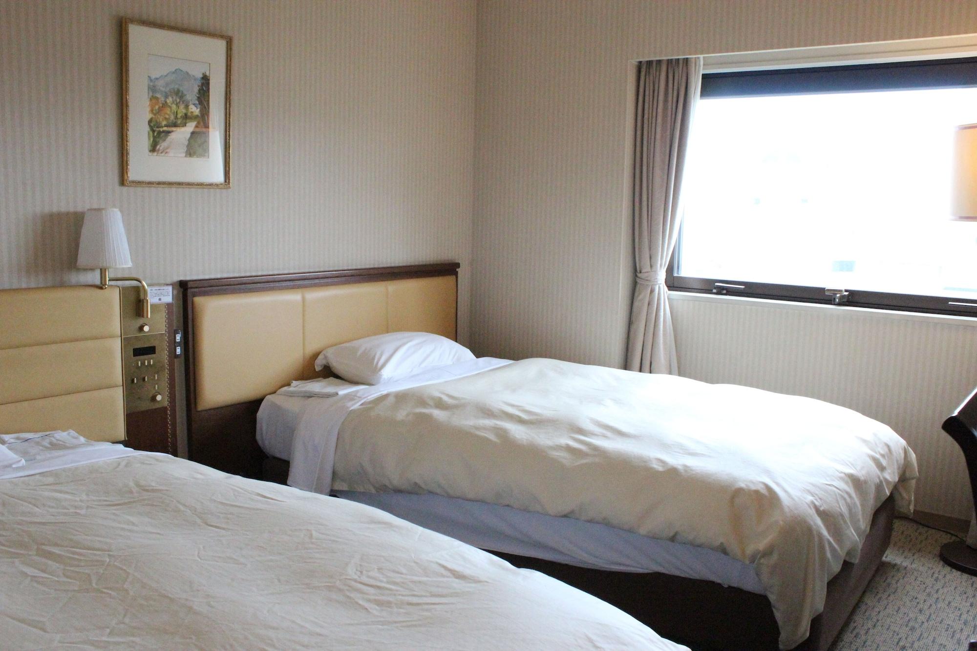 Hotel Grand Terrace Toyama Station Dış mekan fotoğraf